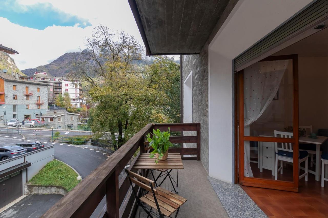 Ihost Flat - Valmalenco Centro Apartment Chiesa in Valmalenco Exterior photo